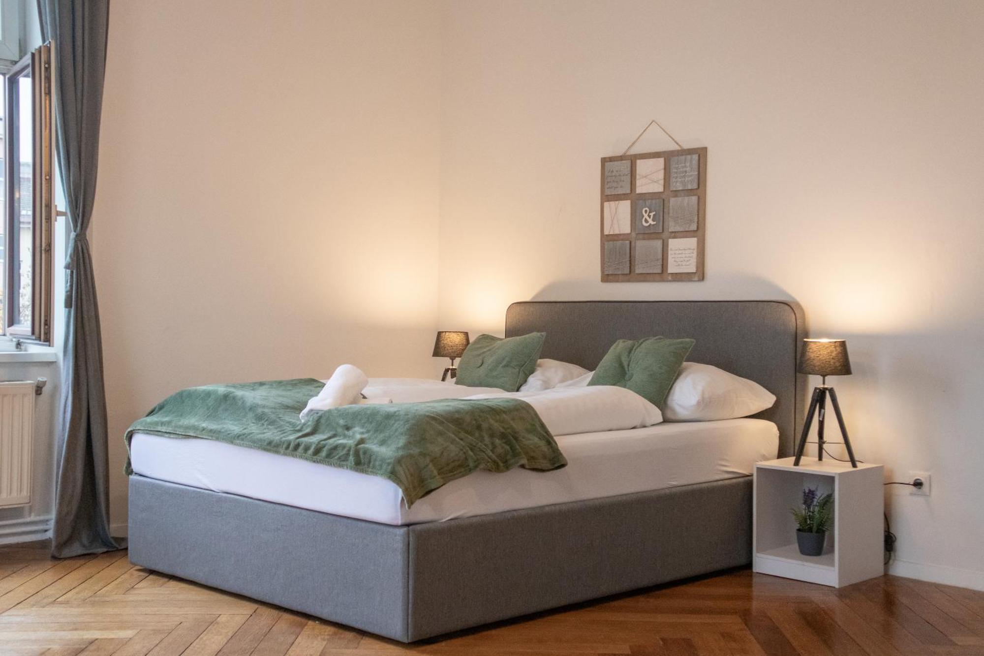 Apartment Affordable 2 Apts For 16p 4br Great For Families Wien